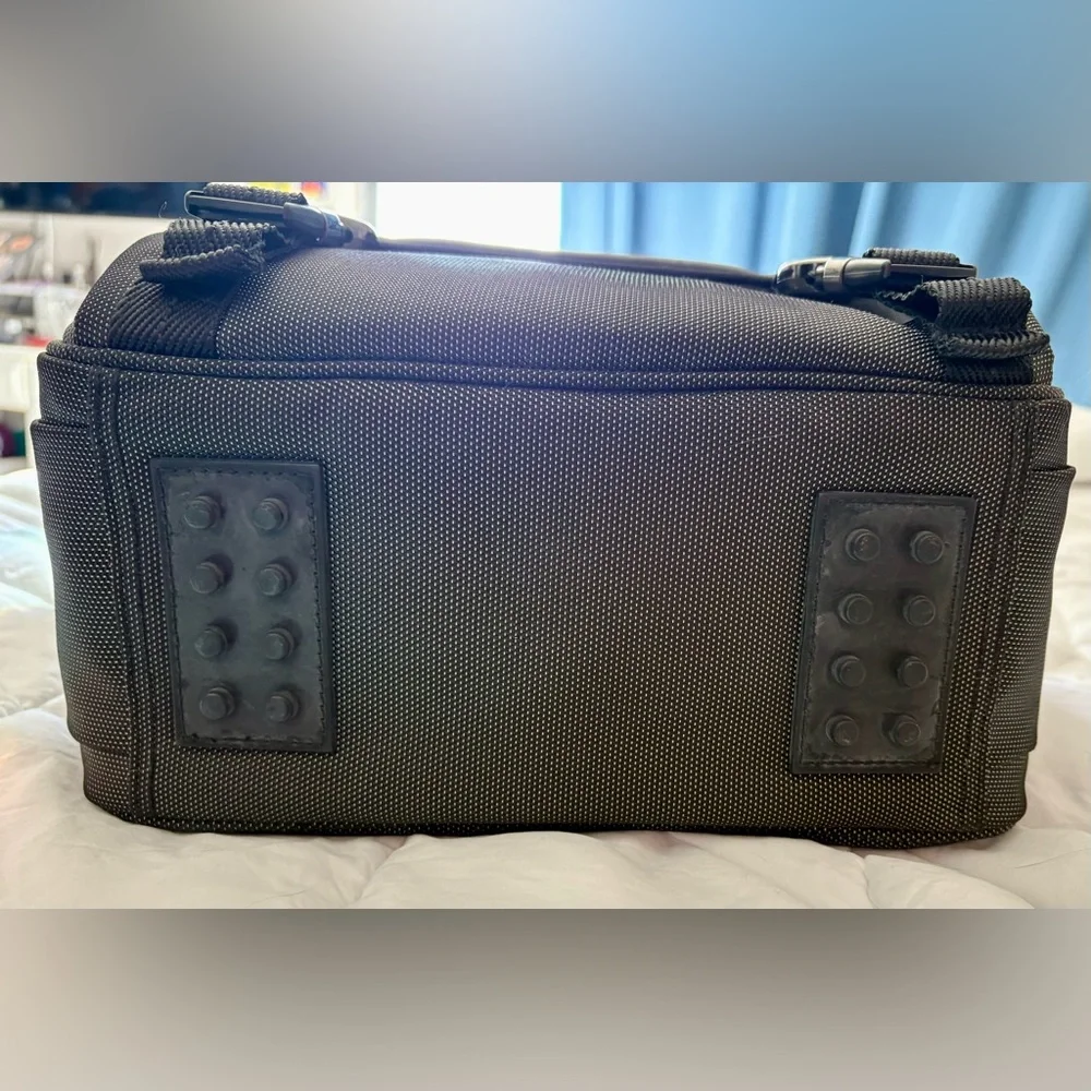 Nikon Black Messenger Camera Bag DSLR